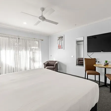 Macquarie Barracks Motor Inn Port Macquarie Exterior photo